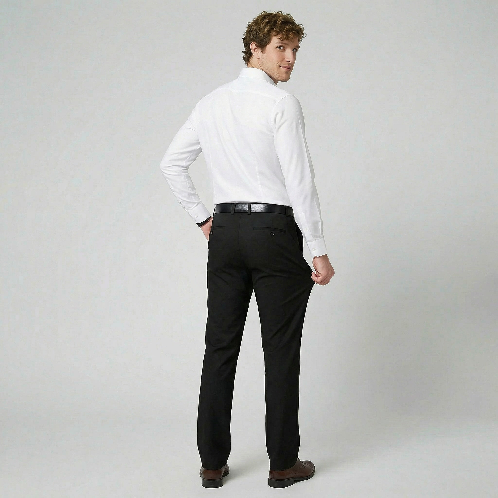 Oldford Atelier - Men’s Straight Leg Button Closure Pants