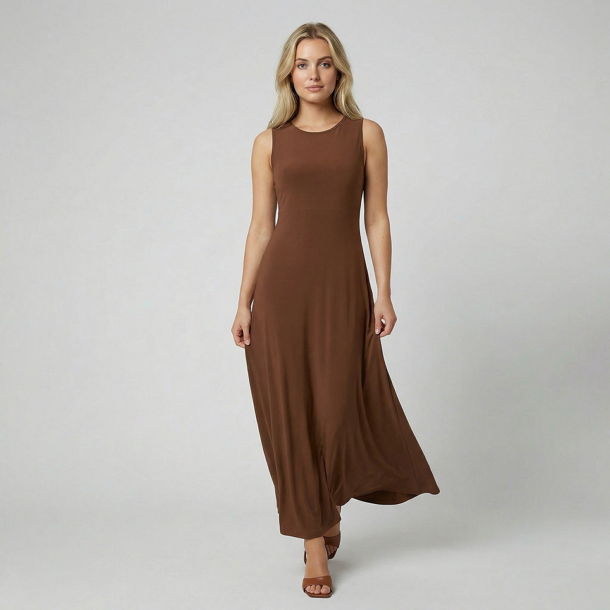 Oldford Atelier - Women’s Sleeveless A-Line Maxi Dress